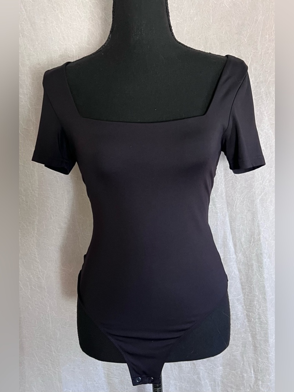 House of Harlow 1960 Black Square-Neck Short-Sleeve Bodysuit